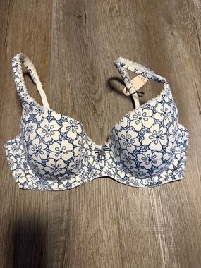 Victoria's Secret Lined Demi White Bra with Blue Floral Print